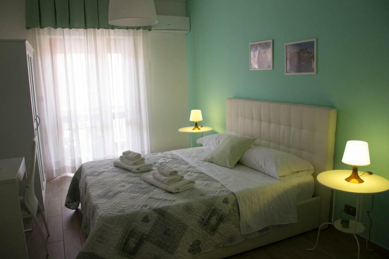 Mary'S House Bed & Breakfast Naples Exterior photo